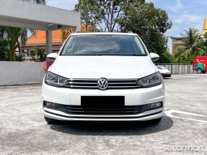 Volkswagen Touran 1.4A TSI Comfortline Sunroof thumbnail