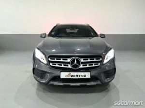 Mercedes-Benz GLA-Class GLA200 AMG Line Sunroof thumbnail