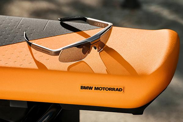 BMW Motorrad unveils goggles with head-up display technology