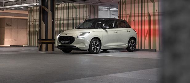 IX TAKES ON THE Q8 E-TRON 50 SUV