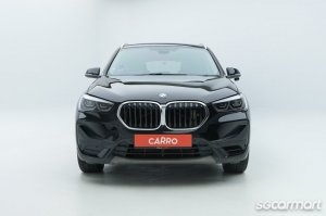 BMW X1 sDrive18i thumbnail
