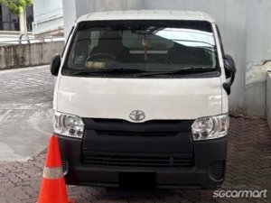 Toyota Hiace 3.0A DX thumbnail