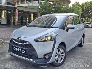 Toyota Sienta 1.5A Standard thumbnail