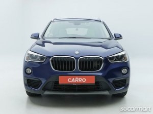 BMW X1 sDrive18i thumbnail