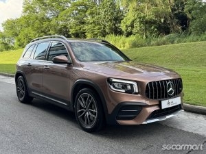 Mercedes-Benz GLB-Class GLB35 AMG 4MATIC 7-Seater thumbnail