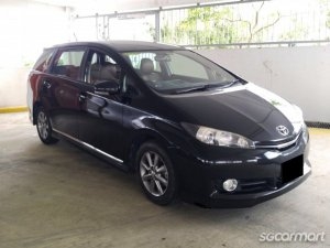 Toyota Wish 1.8A Elegance thumbnail
