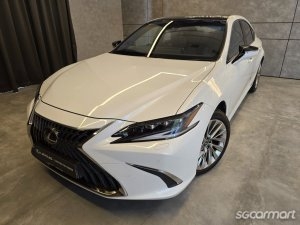 Lexus ES250 Luxury Sunroof thumbnail