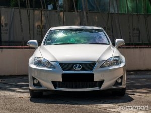 Lexus IS250 (COE till 02/2031) thumbnail