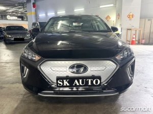 Hyundai Ioniq Electric Sunroof thumbnail