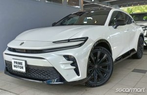 Toyota Crown Hybrid 2.5A Sport Z thumbnail