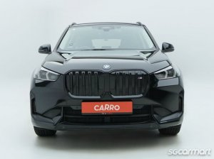 BMW iX1 Electric eDrive20 thumbnail