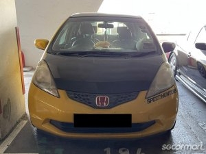 Honda Fit 1.3A G (COE till 03/2029) thumbnail