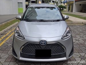 Toyota Sienta Hybrid 1.5A X thumbnail