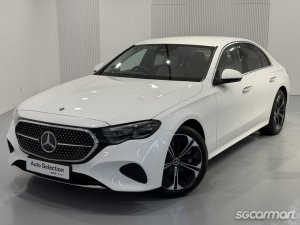 Mercedes-Benz E-Class E300e Plug-in Hybrid Avantgarde thumbnail