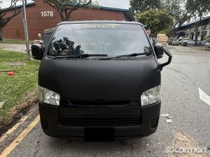 Toyota Hiace 2.8A DX thumbnail