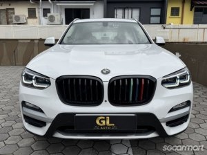 BMW X3 xDrive30i thumbnail