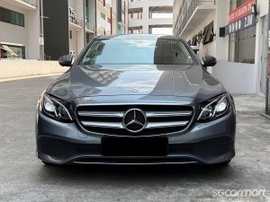 Mercedes-Benz E-Class E200 Avantgarde thumbnail