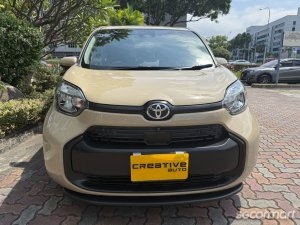 Toyota Sienta Hybrid 1.5A G thumbnail