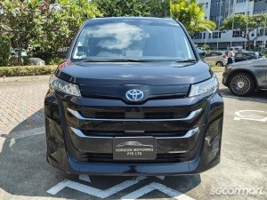 Toyota Noah Hybrid 1.8A X thumbnail