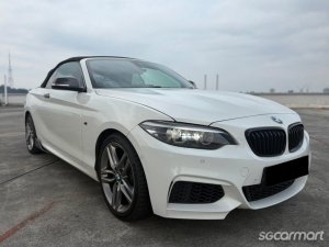 BMW 2 Series 218i Convertible M-Sport thumbnail