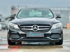 Mercedes-Benz C-Class C180 Avantgarde thumbnail