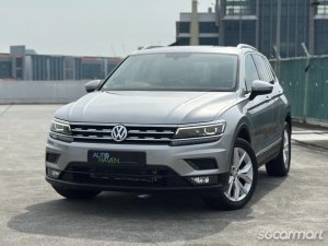 Volkswagen Tiguan 1.4A TSI Comfortline EQP Panoramic Roof thumbnail