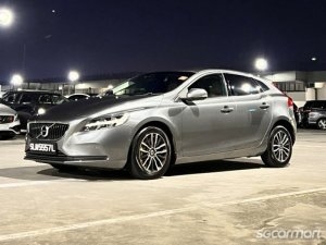 Volvo V40 T2 thumbnail