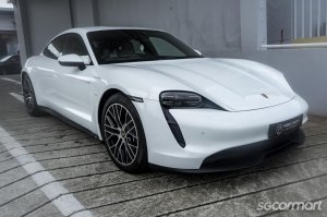 Porsche Taycan Electric thumbnail