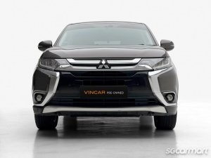 Mitsubishi Outlander 2.0A thumbnail
