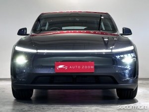 Tesla Model Y Electric Long Range RWD thumbnail