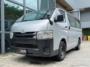 Toyota Hiace 2.8A DX thumbnail