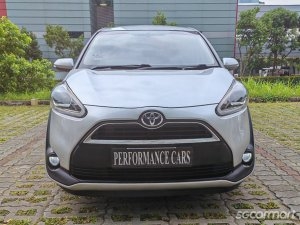 Toyota Sienta 1.5A Elegance thumbnail