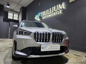BMW X1 sDrive16i thumbnail