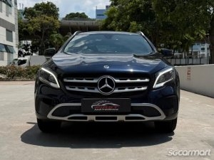 Mercedes-Benz GLA-Class GLA200 Urban Edition thumbnail