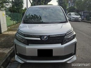 Toyota Voxy Hybrid 1.8A V thumbnail