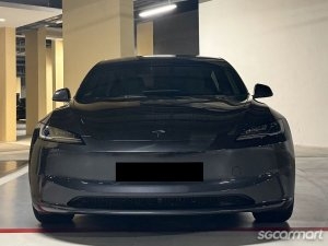 Tesla Model 3 Electric RWD thumbnail