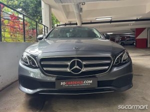 Mercedes-Benz E-Class E200 Avantgarde thumbnail
