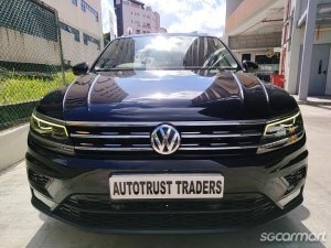 Volkswagen Tiguan 1.4A TSI Comfortline EQP Panoramic Roof thumbnail