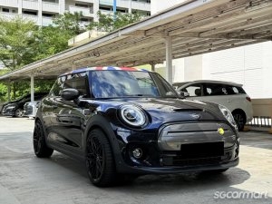 MINI Cooper Electric SE Sunroof thumbnail