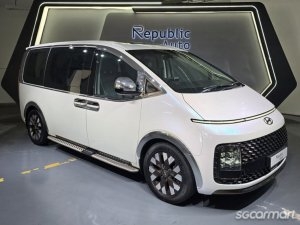 Hyundai Staria 3.5A Sunroof thumbnail