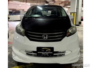 Honda Freed 1.5A (COE till 07/2029) thumbnail
