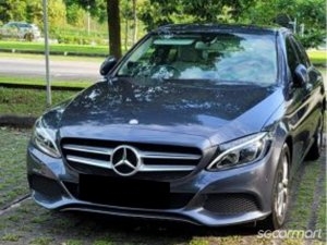 Mercedes-Benz C-Class C180 Avantgarde thumbnail