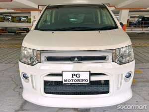 Mitsubishi Delica 2.4A (COE till 08/2030) thumbnail