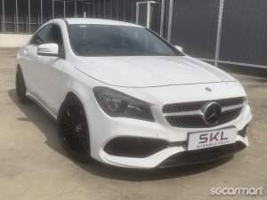 Mercedes-Benz CLA-Class CLA180 AMG Line thumbnail