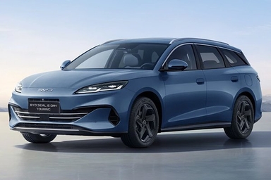 Seal 6 Touring Plug-in Hybrid thumbnail