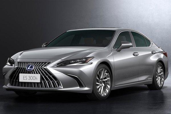 Lexus ES250 fuel consumption is very high and the ES300 Hybrid also not really save on petrol . Lexus is just the high spec of Toyota .
