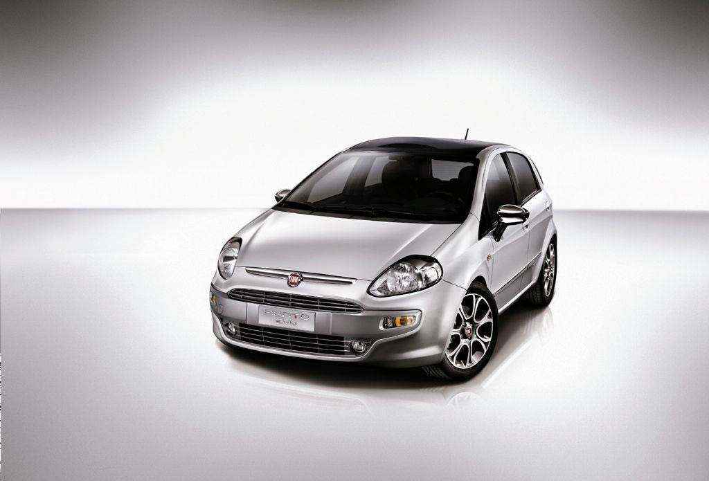 Fiat Punto goes through an Evo-lution - Sgcarmart