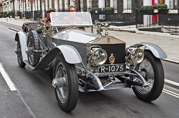 Rolls-Royce recreates 1911 London-Edinburgh Trial