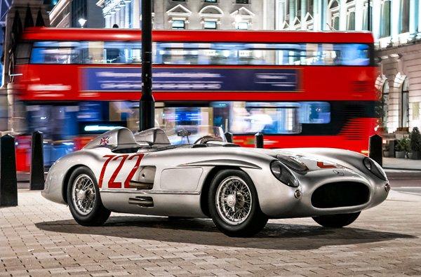 Mercedes-Benz drives the 300 SLR '722' through London in tribute to Sir Stirling Moss