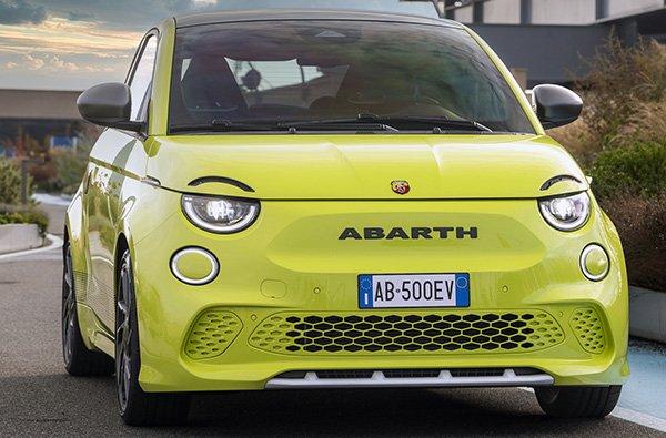 Abarth enters the electric era with the new Abarth 500e